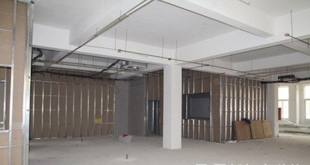 福永塘尾工廠隔墻、裝修與翻新 高性?xún)r(jià)比廠房改造解決方案